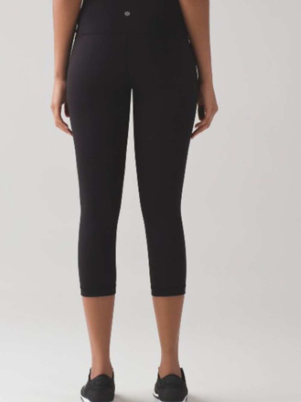 Lululemon Wunder Under High Rise Crop 21" Size 8